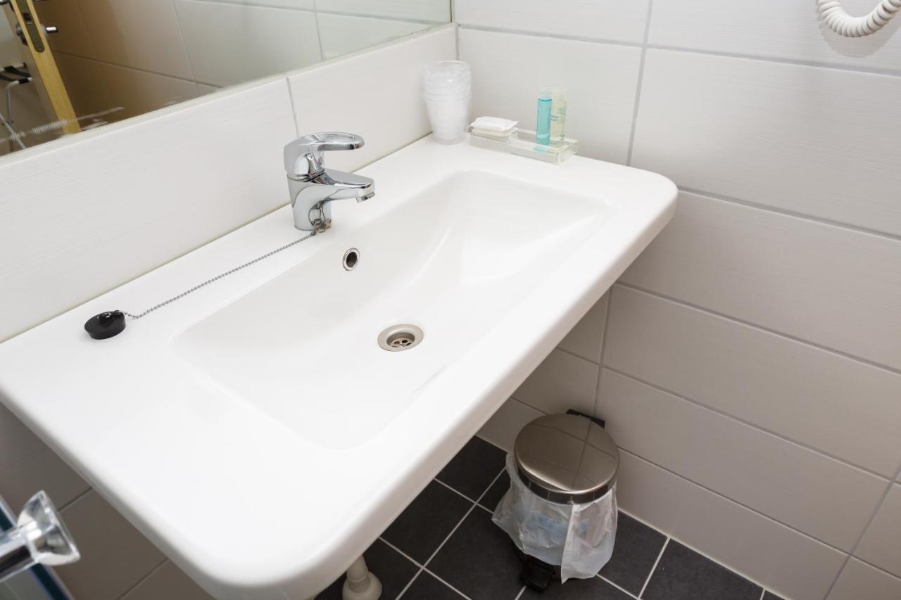 Tjeldsundbrua Hotel Skanland エクステリア 写真